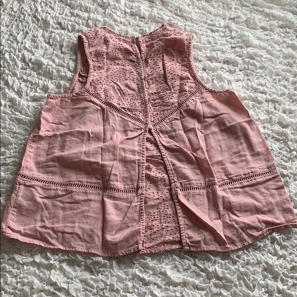 TOP - Picture 2 of 4